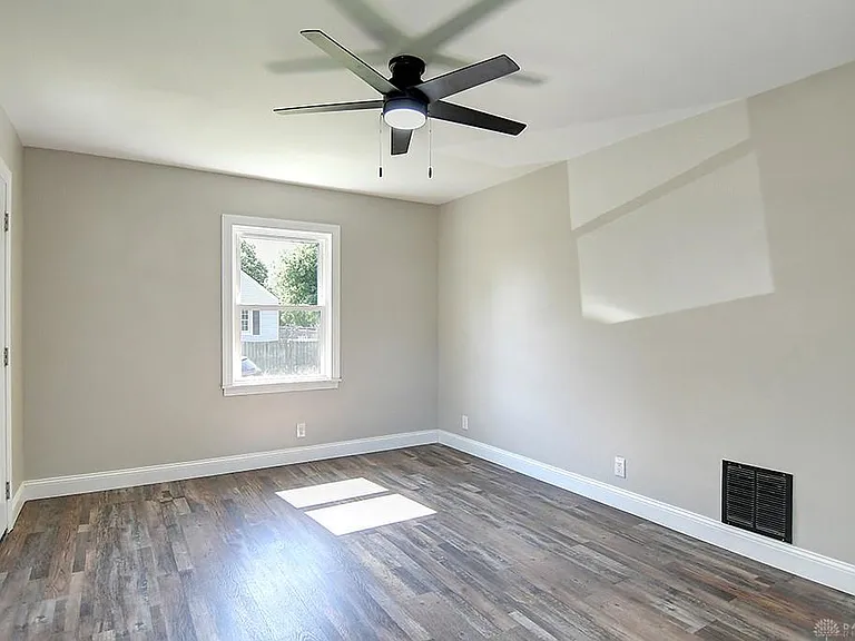 2201 Wilbraham Rd — Photo 5