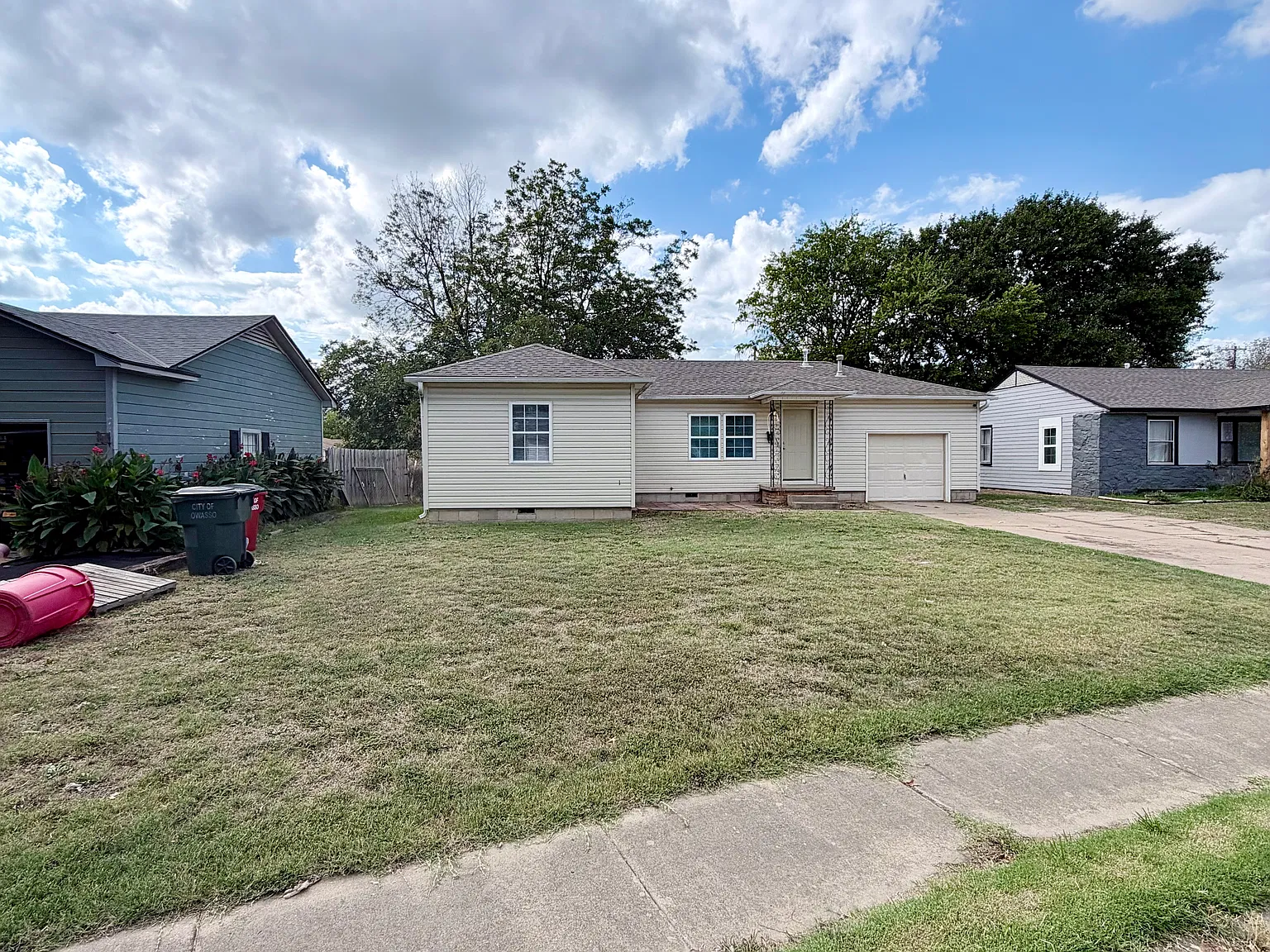 3 bed, 1210 sqft, $1,500 — Photo 2