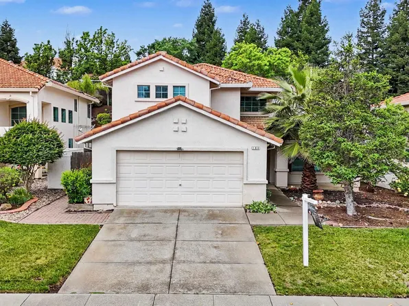 184 Bald Eagle Dr, Vacaville, CA 95688