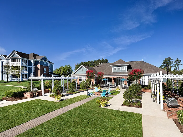 Outdoor Grilling/Picnic Area