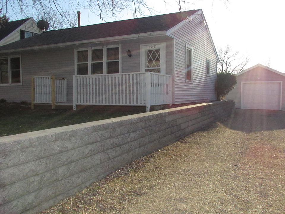 Main Photo