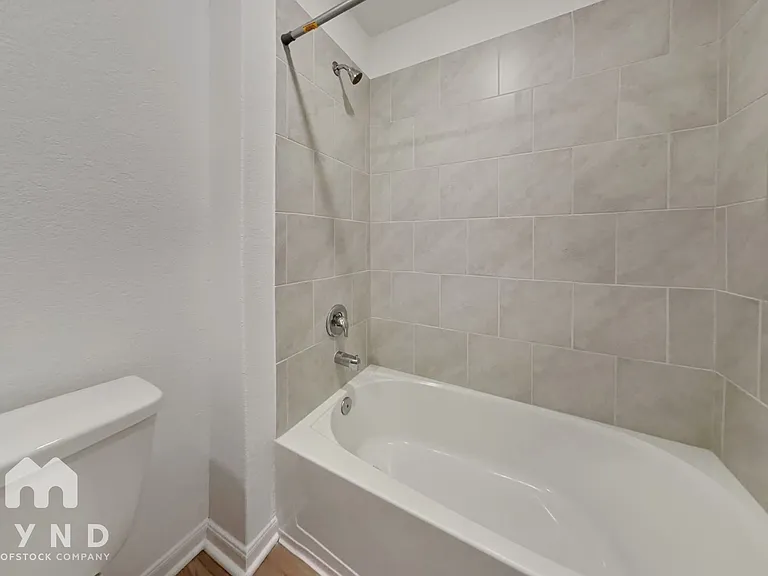 6104 Underwood Way — Photo 14