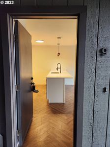 7734 SW Barnes Rd Unit G, Portland, OR, 97225