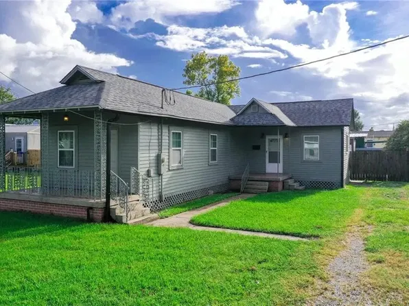 168 9th St, Westwego, LA 70094