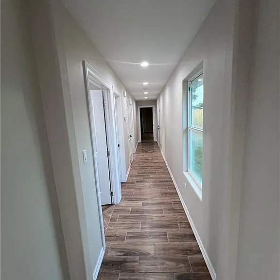 1726 La Paloma Ave — Photo 12