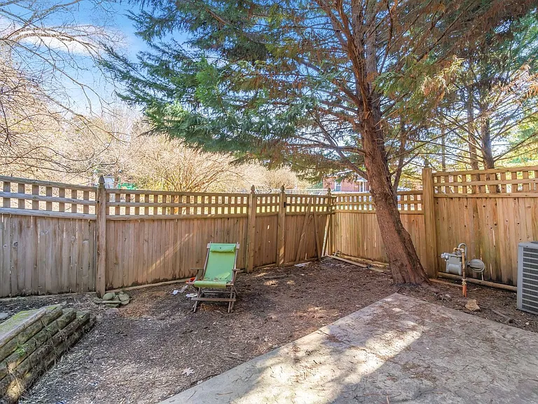 4808 Fountain View Way #H — Photo 23