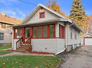 129 S West Ave, Waukesha, WI 53186