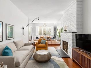 159 W 13th St #2A, New York, NY 10011