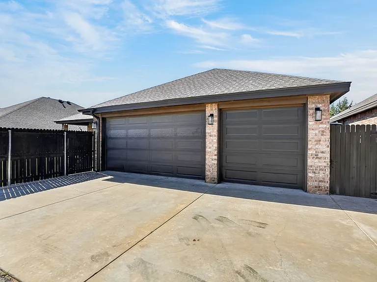 5512 Casa Grande Trl — Photo 31