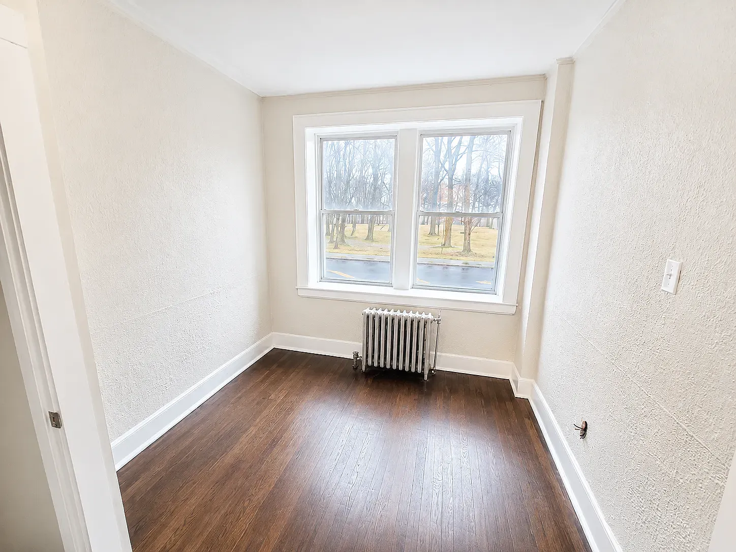 2 bed, $1,800 — Photo 2