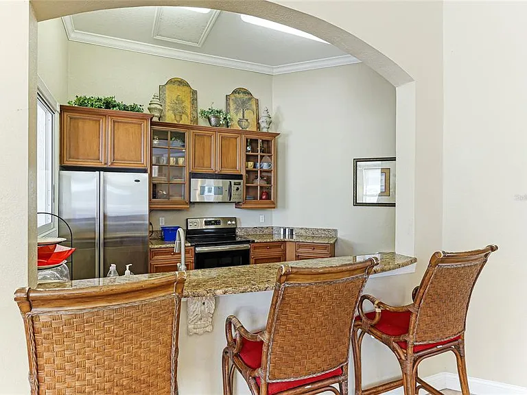 5122 Northridge Rd #307 — Photo 42