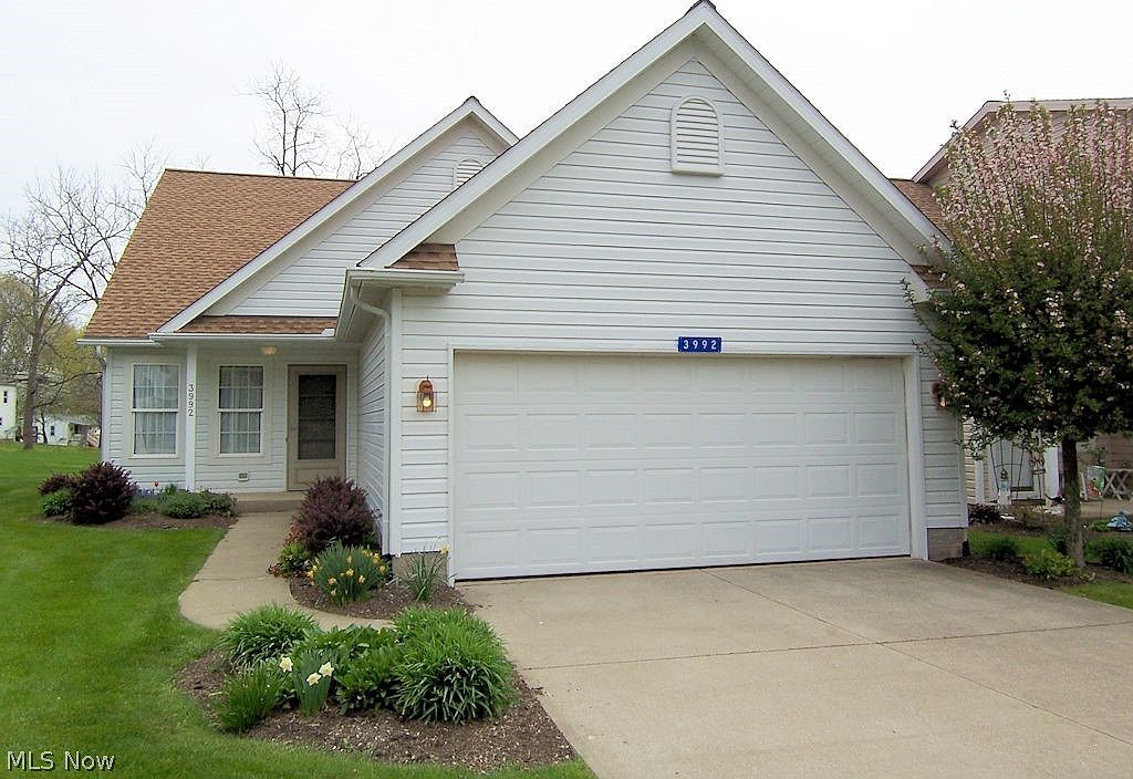 3992 Marsh Creek Ln, Rootstown, OH 44272 Zillow