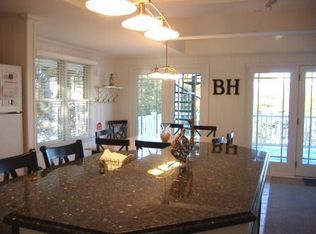 222 Stratford Ave, Beach Haven, NJ 08008