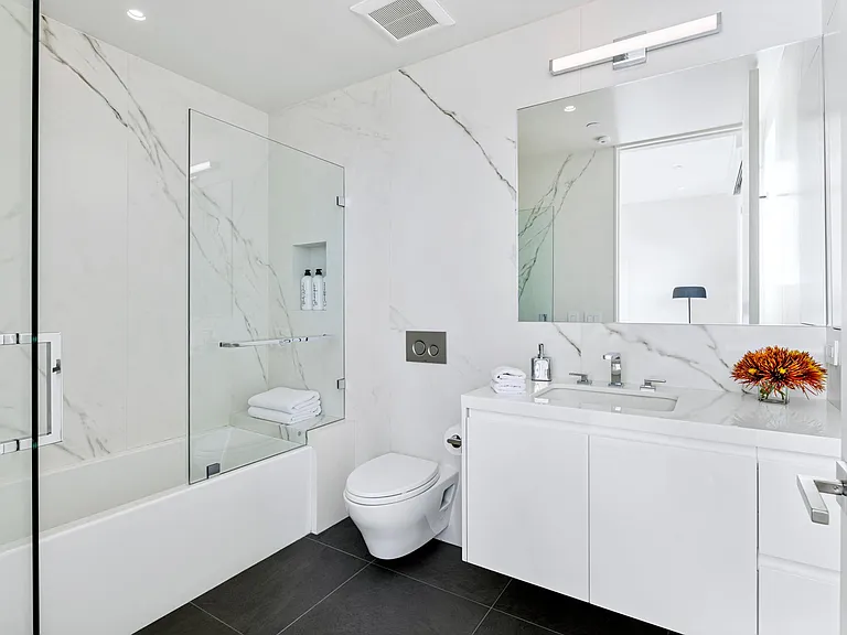 Lumiere at Malcolm - Luxury Homes — Photo 6
