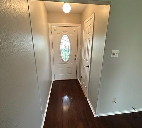 3rd image of 2205 Kirby Smith Dr