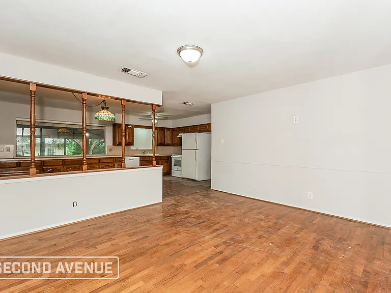 533 Lee St — Photo 5