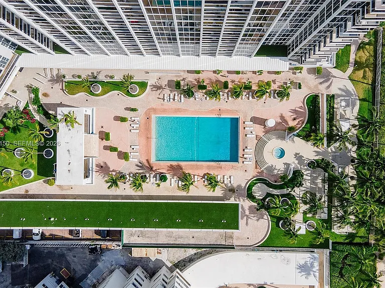 10275 Collins Ave #1530 — Photo 46
