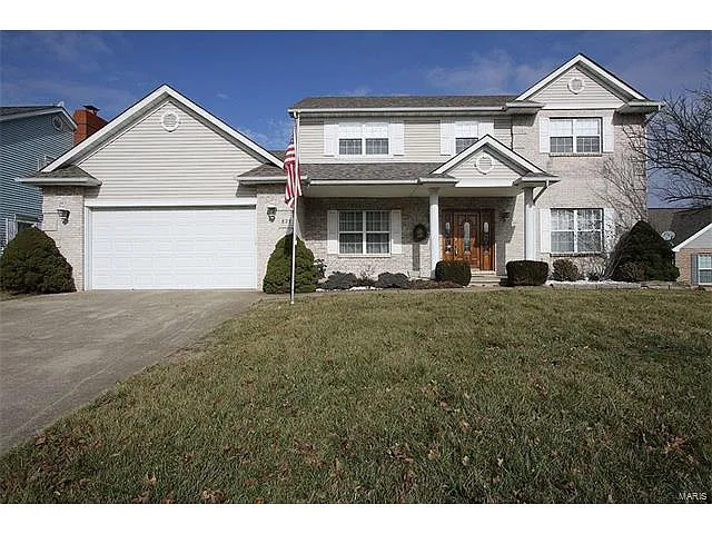 825 Turnberry Rd photo 1