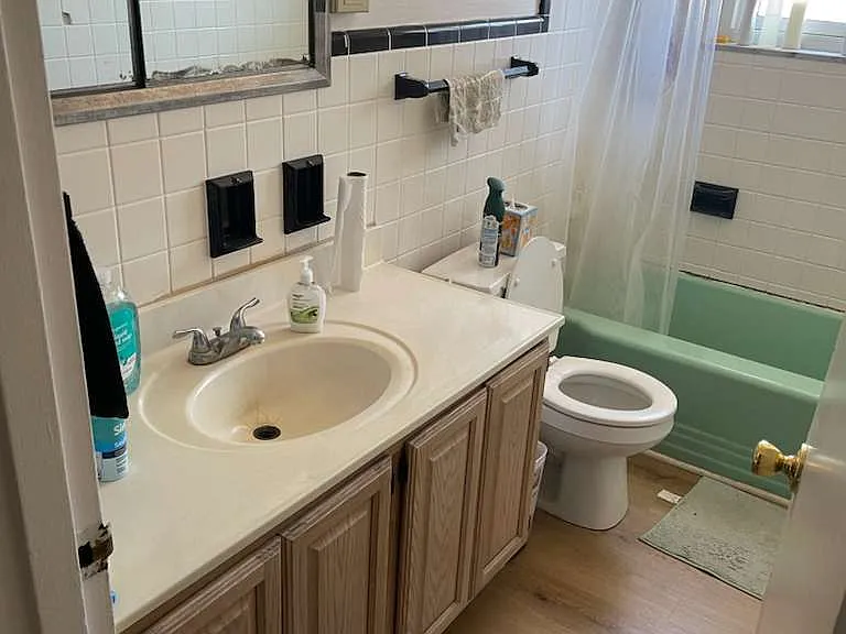 402 Northwestern Ave #306 — Photo 9