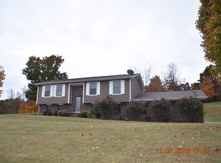 355 Meadowview Ln, Bean Station, TN 37708