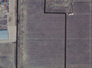 900 Larue Rd, Garden City, KS 67846