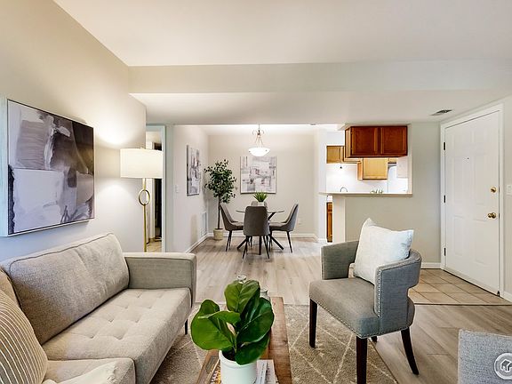 5th image of 4676 White Rock Cir #7