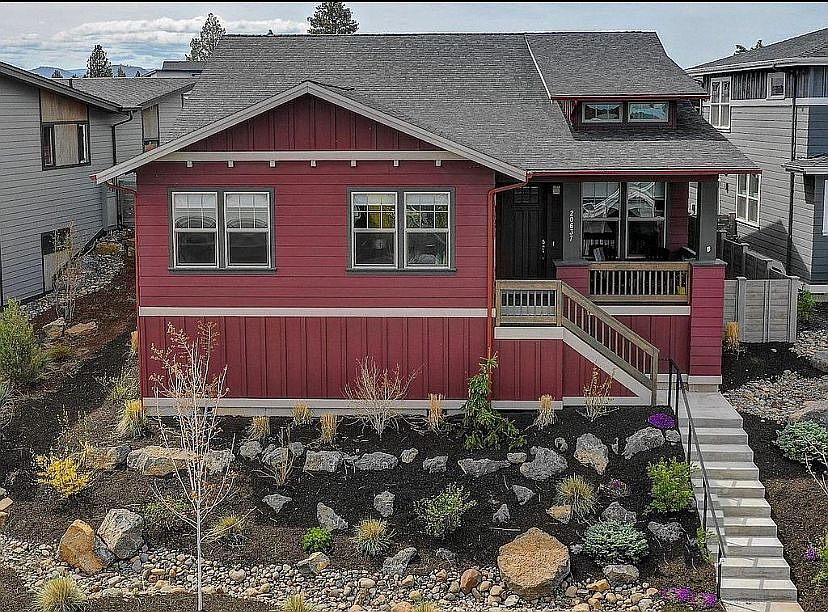 1st image of 20637 SE Cougar Peak Dr