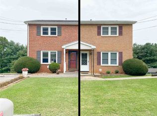 18 Montgomery Rd, Staunton, VA 24401