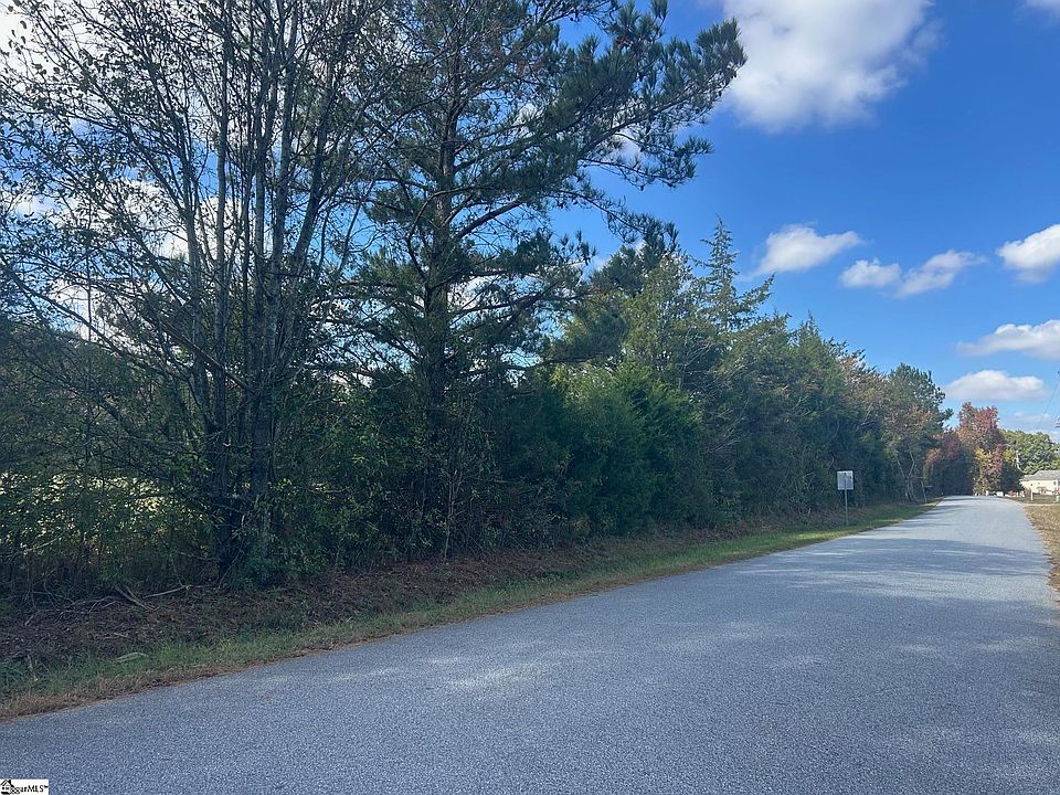2nd image of Hammond Rd