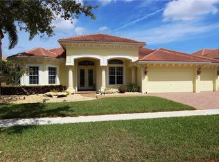 2925 SE Henry Pl, Stuart, FL 34997