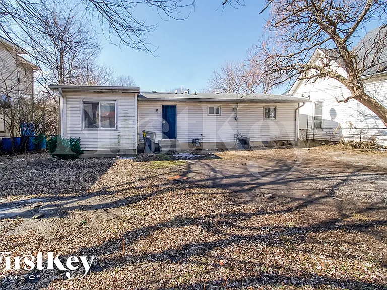 2531 Boulevard Pl — Photo 17