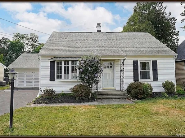 1554 Westcott Ave, Alden, NY 14004