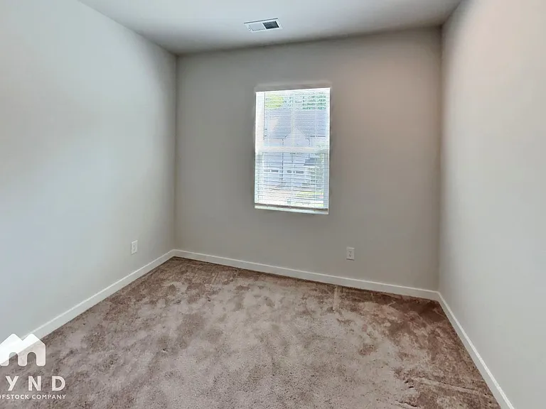 3301 Finchborough Ct — Photo 12
