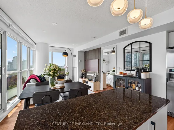 155 Legion Rd N #1103, Toronto, ON M8Y 0A7