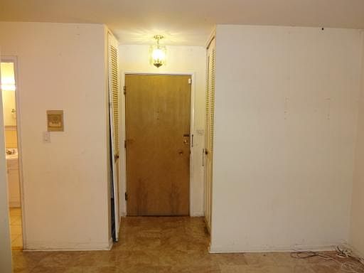 3rd image of 8712 Skokie Blvd APT 1O