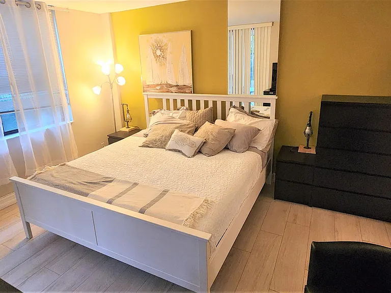 600 Egret Cir #7201 — Photo 11