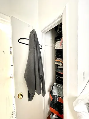 Rented by Living New York | media 13