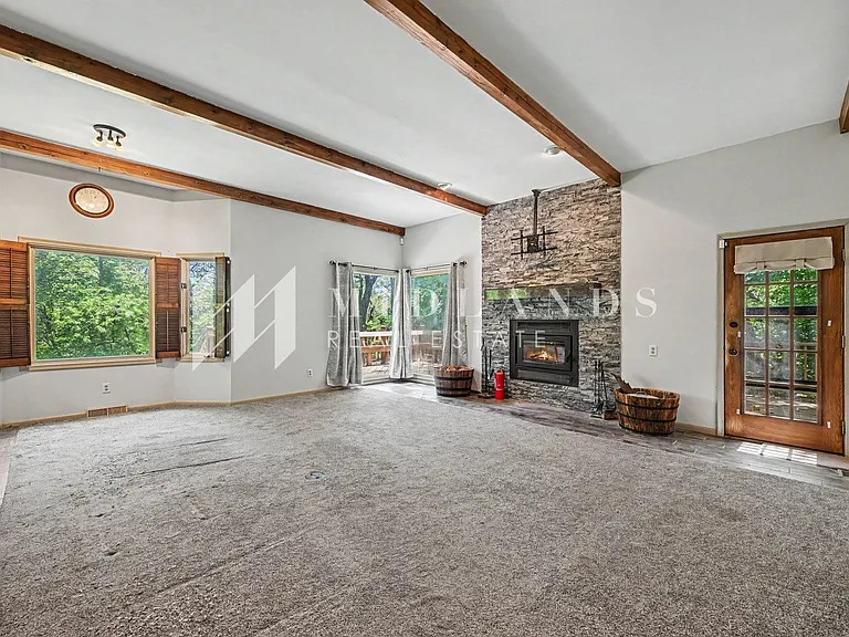 16611 S 57th Ave — Photo 3
