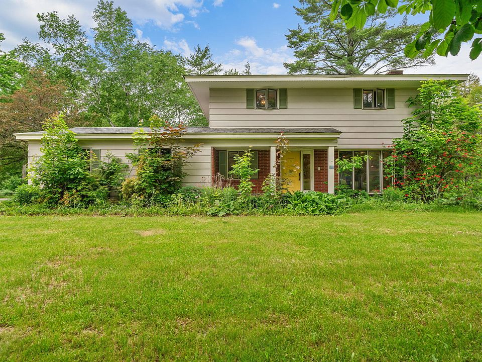 1st image of 164 Arbor Terrace