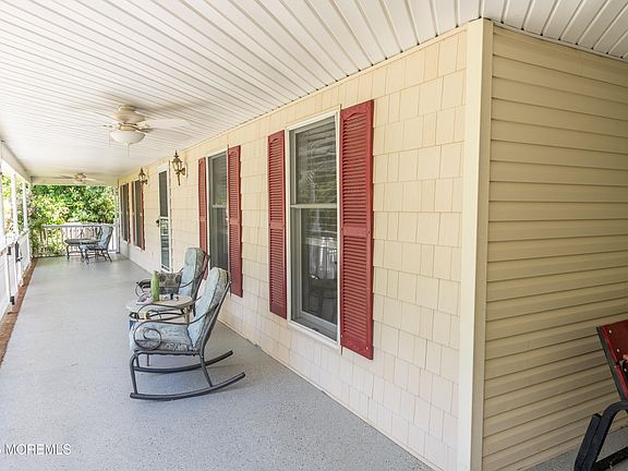 3rd image of 445 Pfister Road