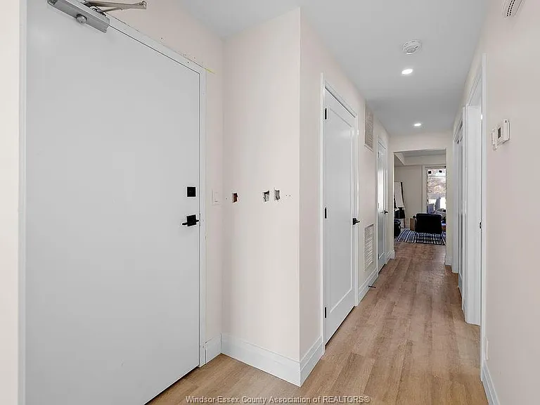 1415 Lesperance Rd #6 — Photo 9