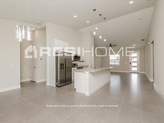 5th image of 39 Orchid Ln