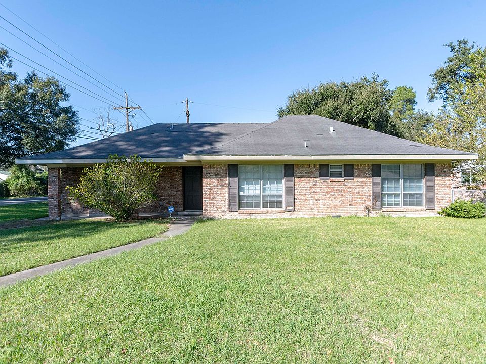 1st image of 101 Wakefield Dr
