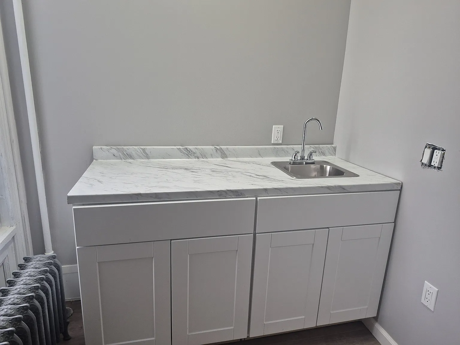 1 bed, 425 sqft, $1,100 — Photo 4