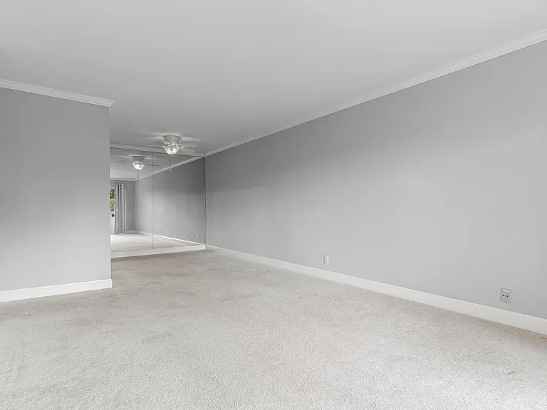 385 Jayne Ave #309 — Photo 17