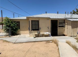 61809 Petunia Dr, Joshua Tree, CA 92252