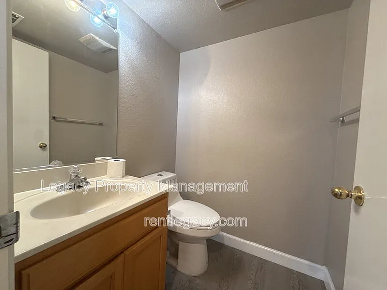 4932 Chaps Ct — Photo 9