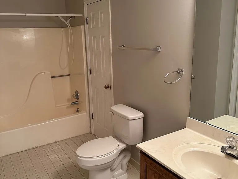 104 New Brookland Pl — Photo 13