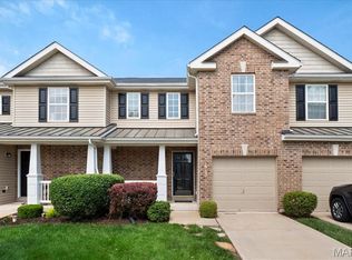 613 Country Village Dr, Lake Saint Louis, MO 63367