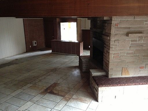 2nd image of 520 98th St S APT B